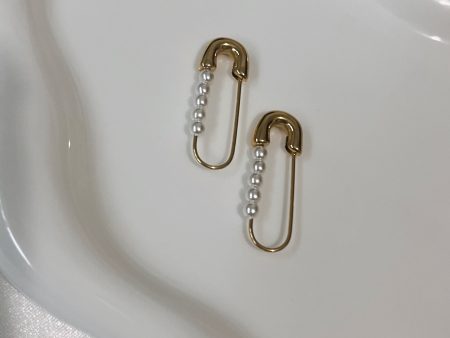 Trendy safety pin drops Hot on Sale