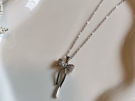 Brittany silver bow necklace Fashion