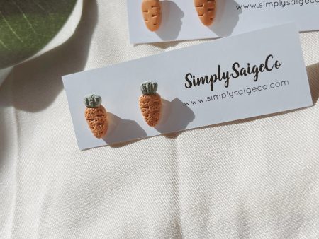 Carrot studs on Sale